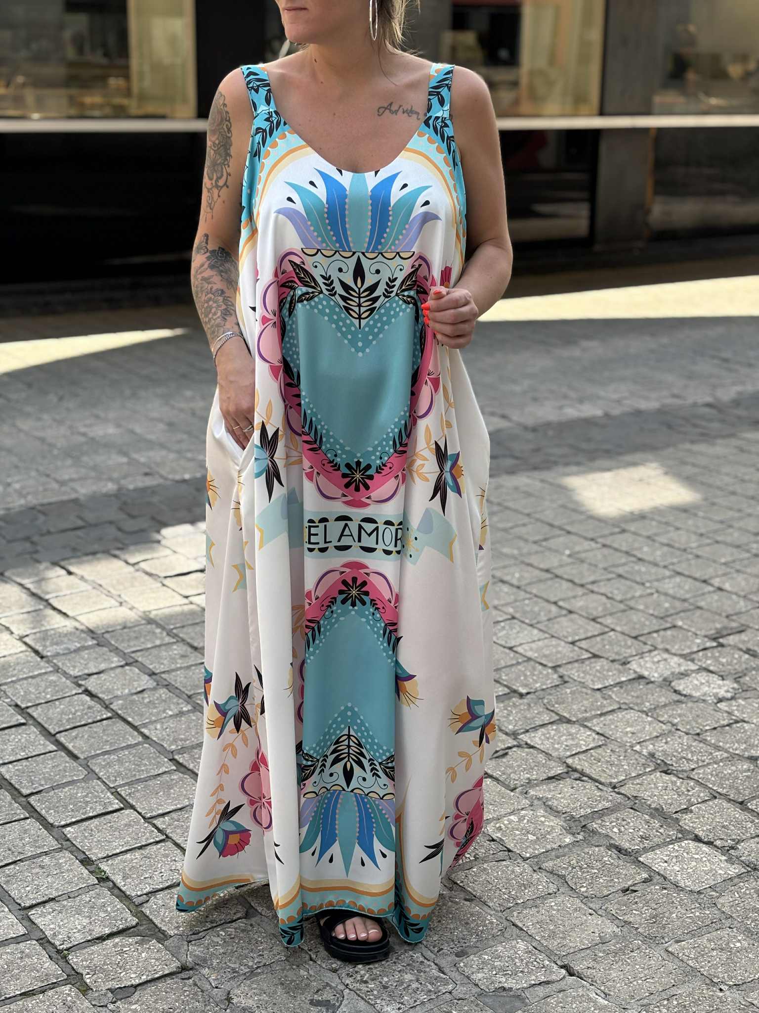 ROBE EVA