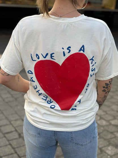 T-SHIRT KISS