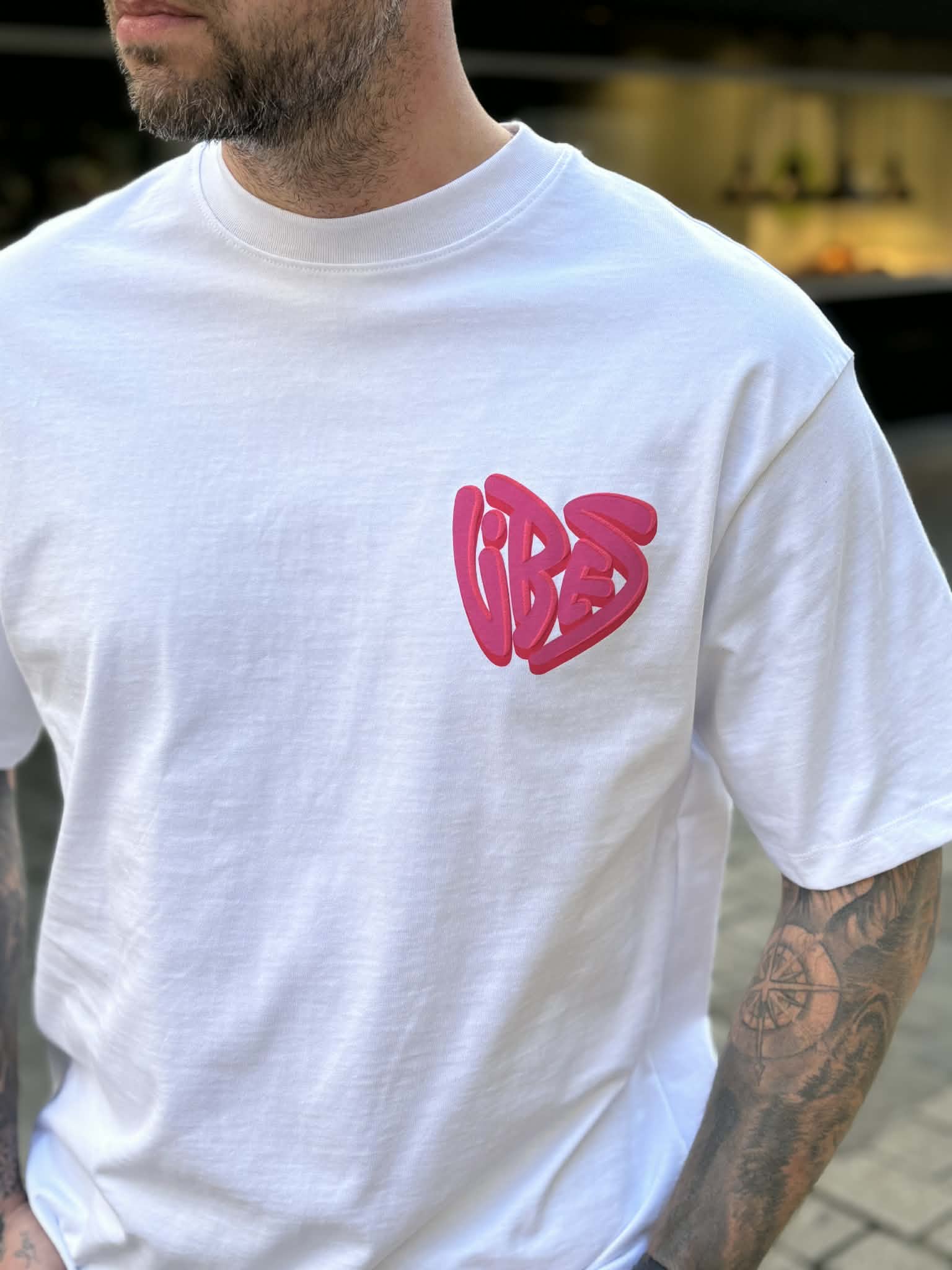T-SHIRT VIBES