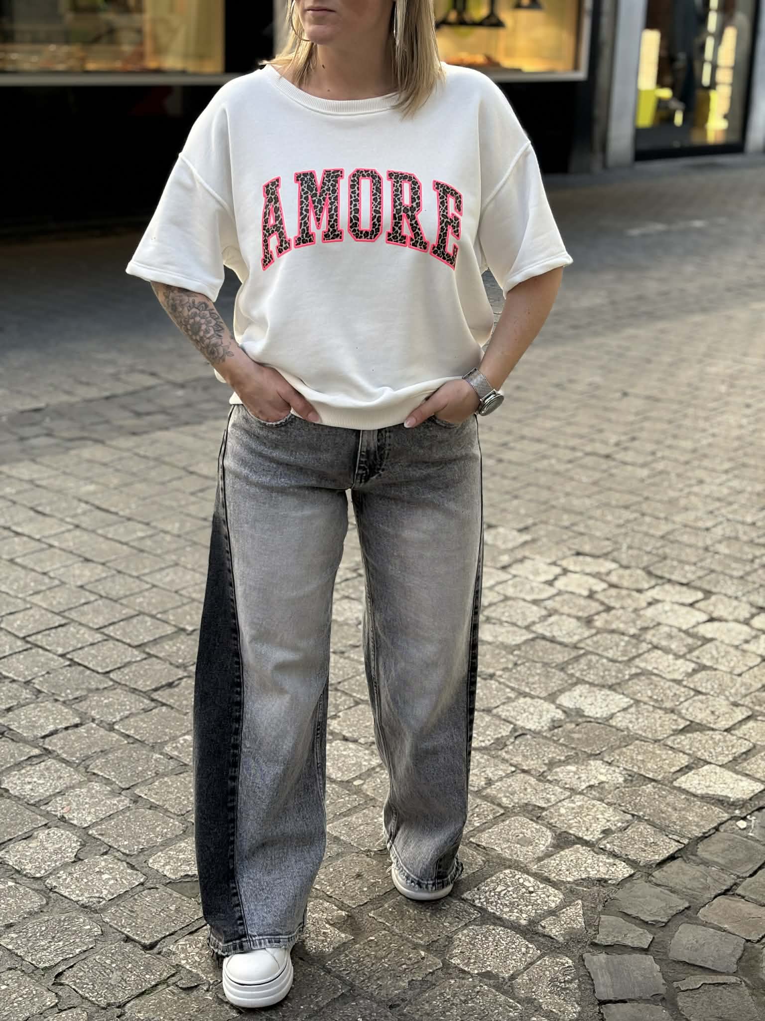 SWEAT AMORE