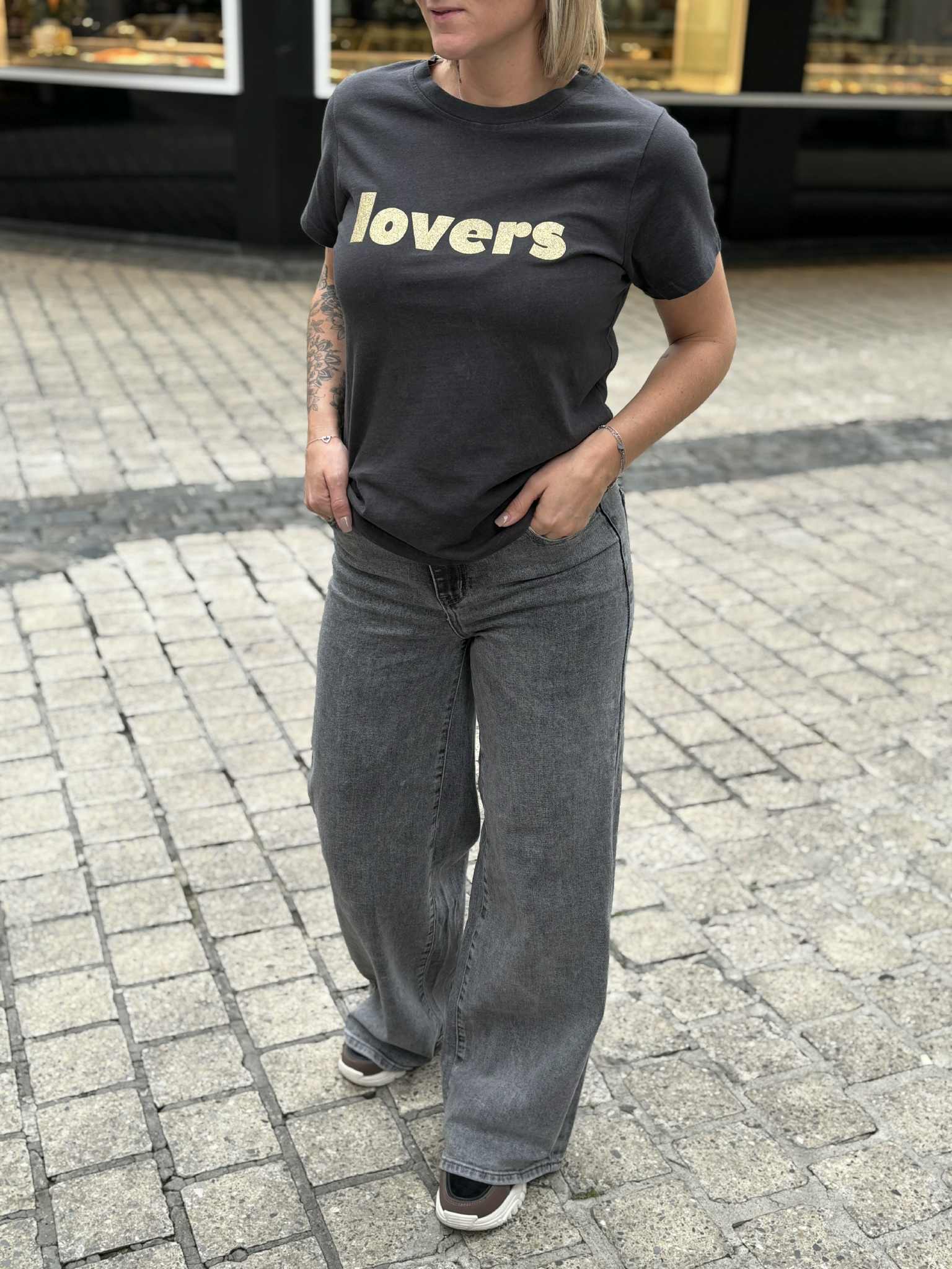 T-SHIRT DEELUXE