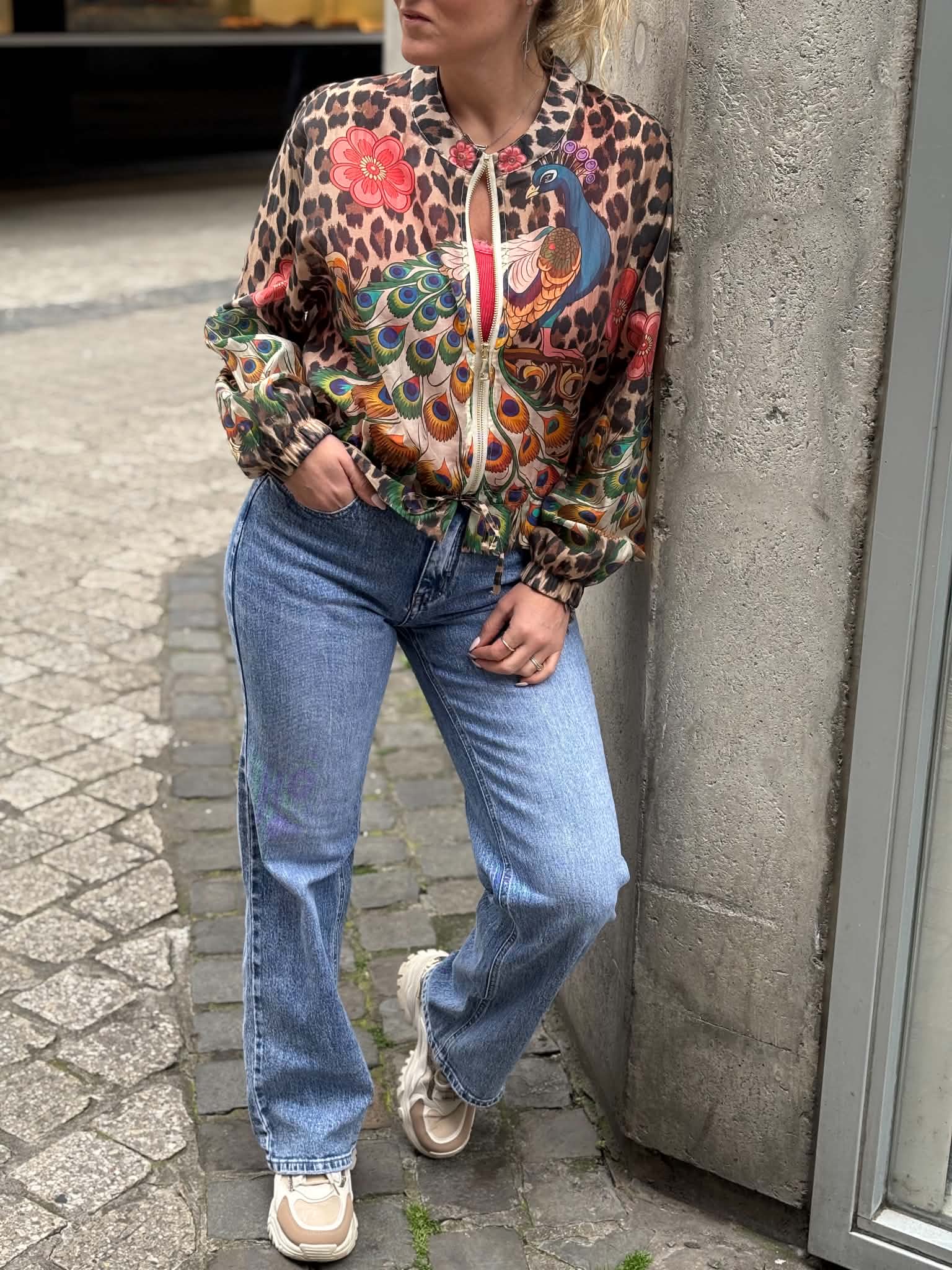 BOMBER ROSA