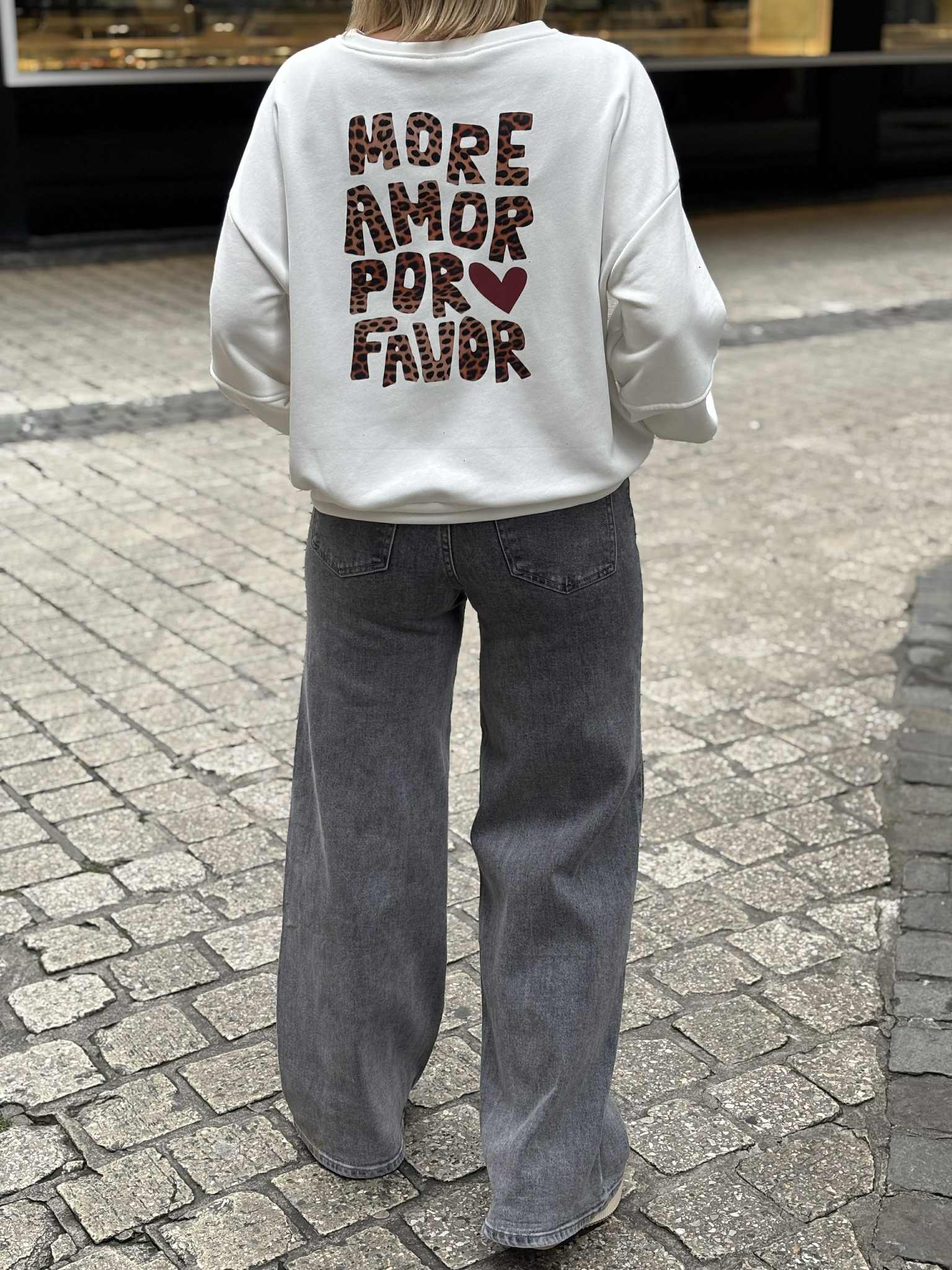 SWEAT AMORE