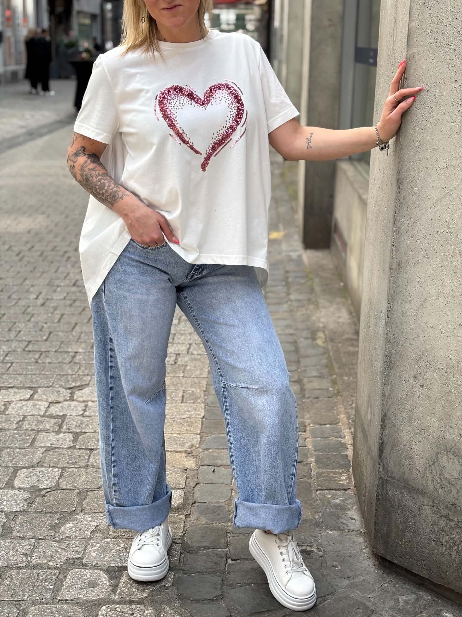 T-SHIRT NESSA