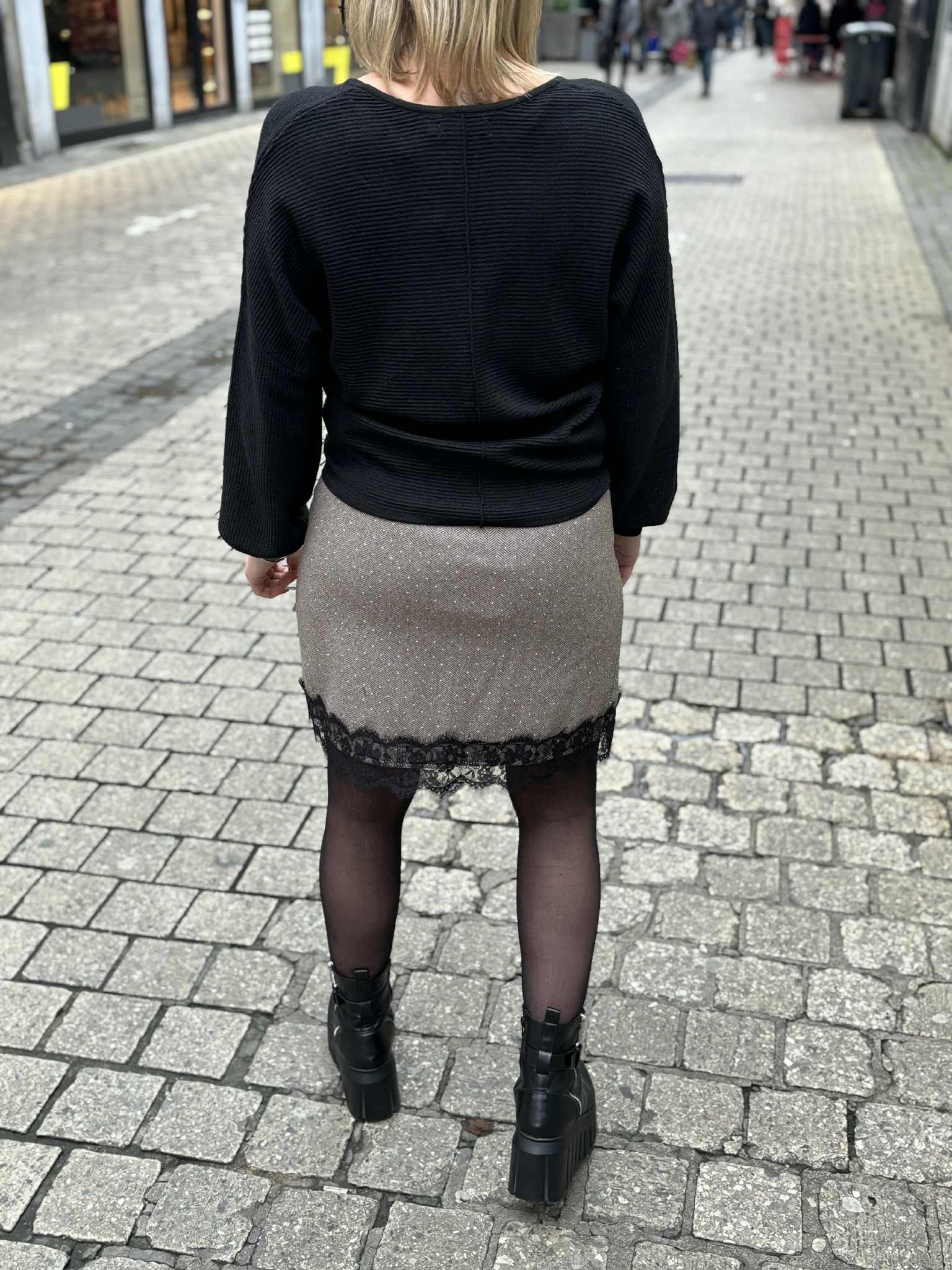 PULL DEELUXE