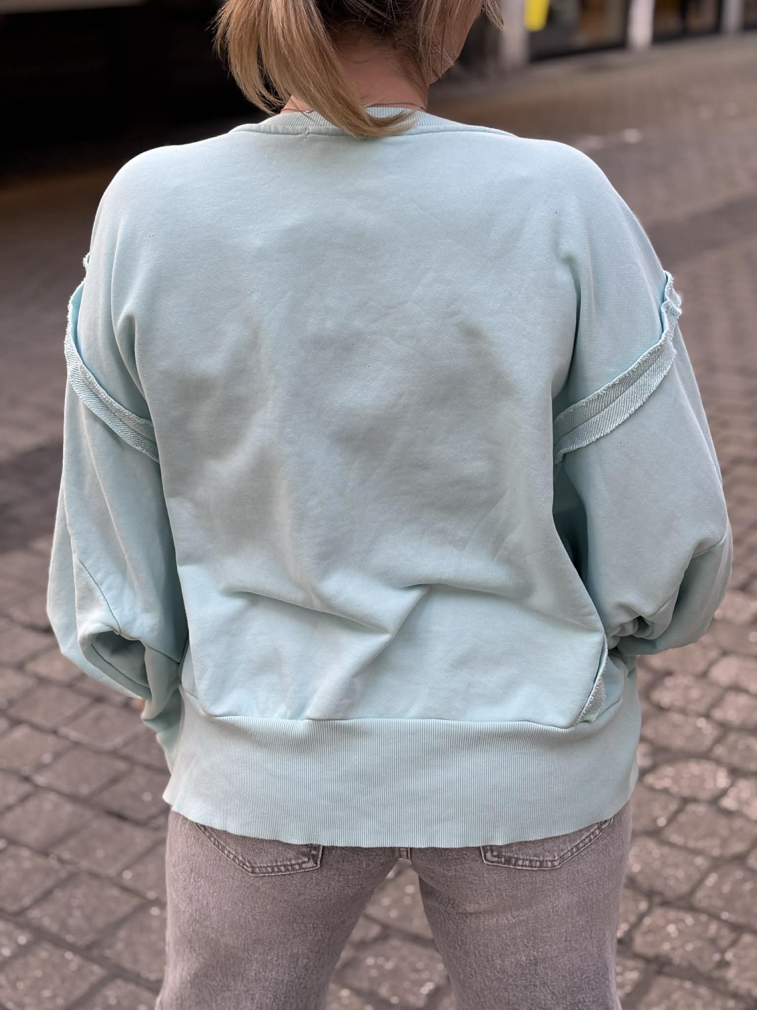 SWEAT TESSA