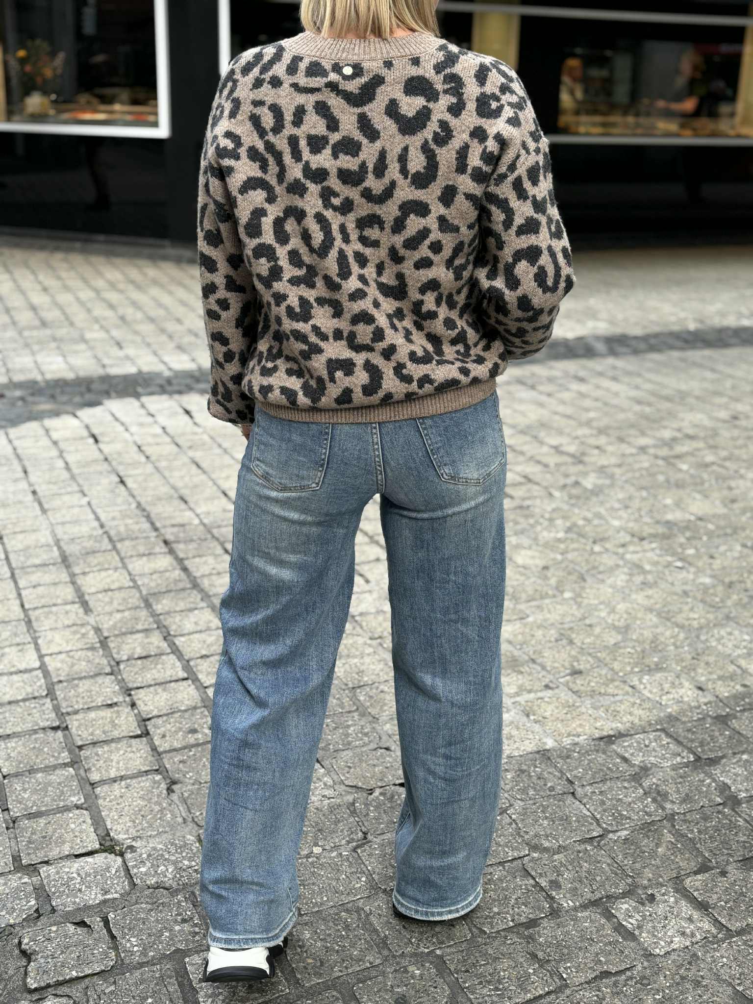 PULL DEELUXE
