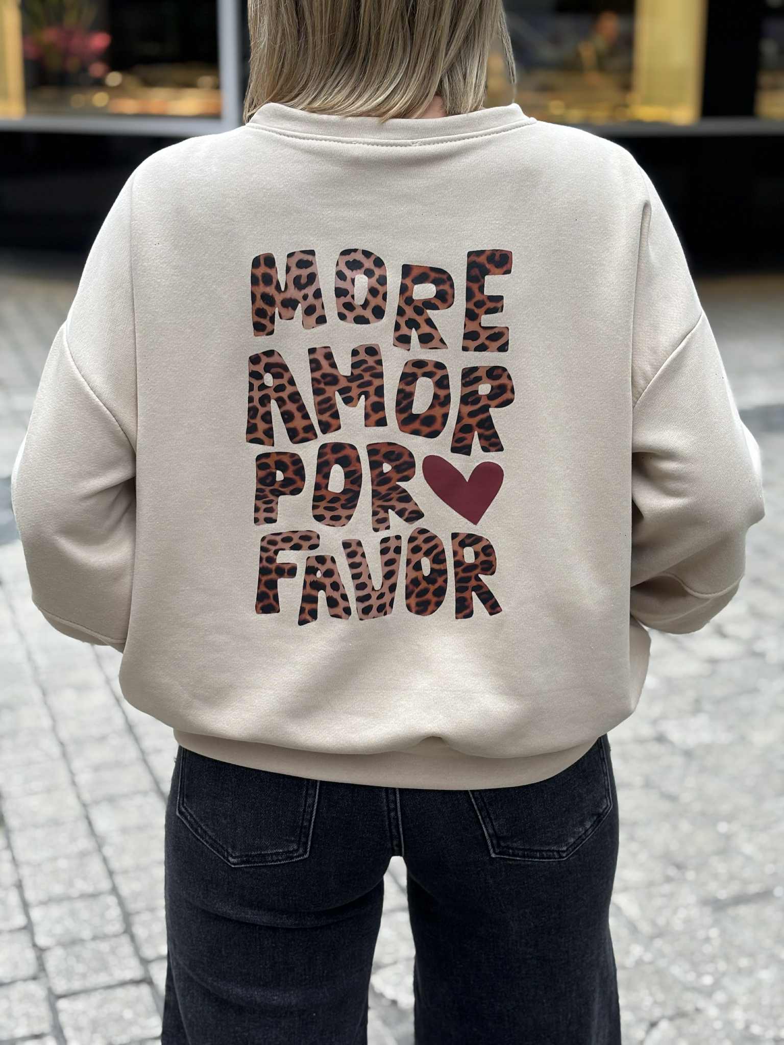 SWEAT AMORE