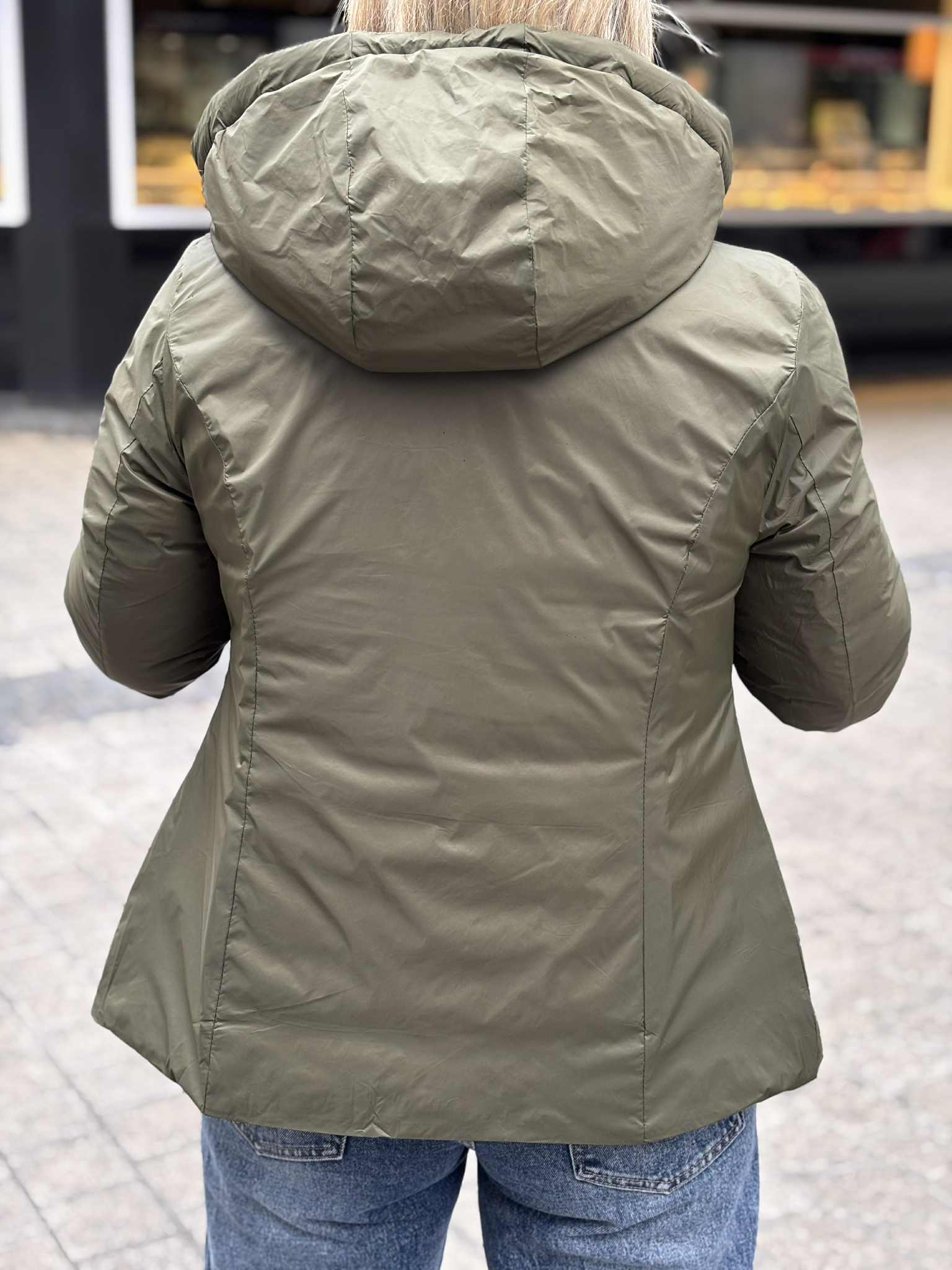 VESTE CLARA