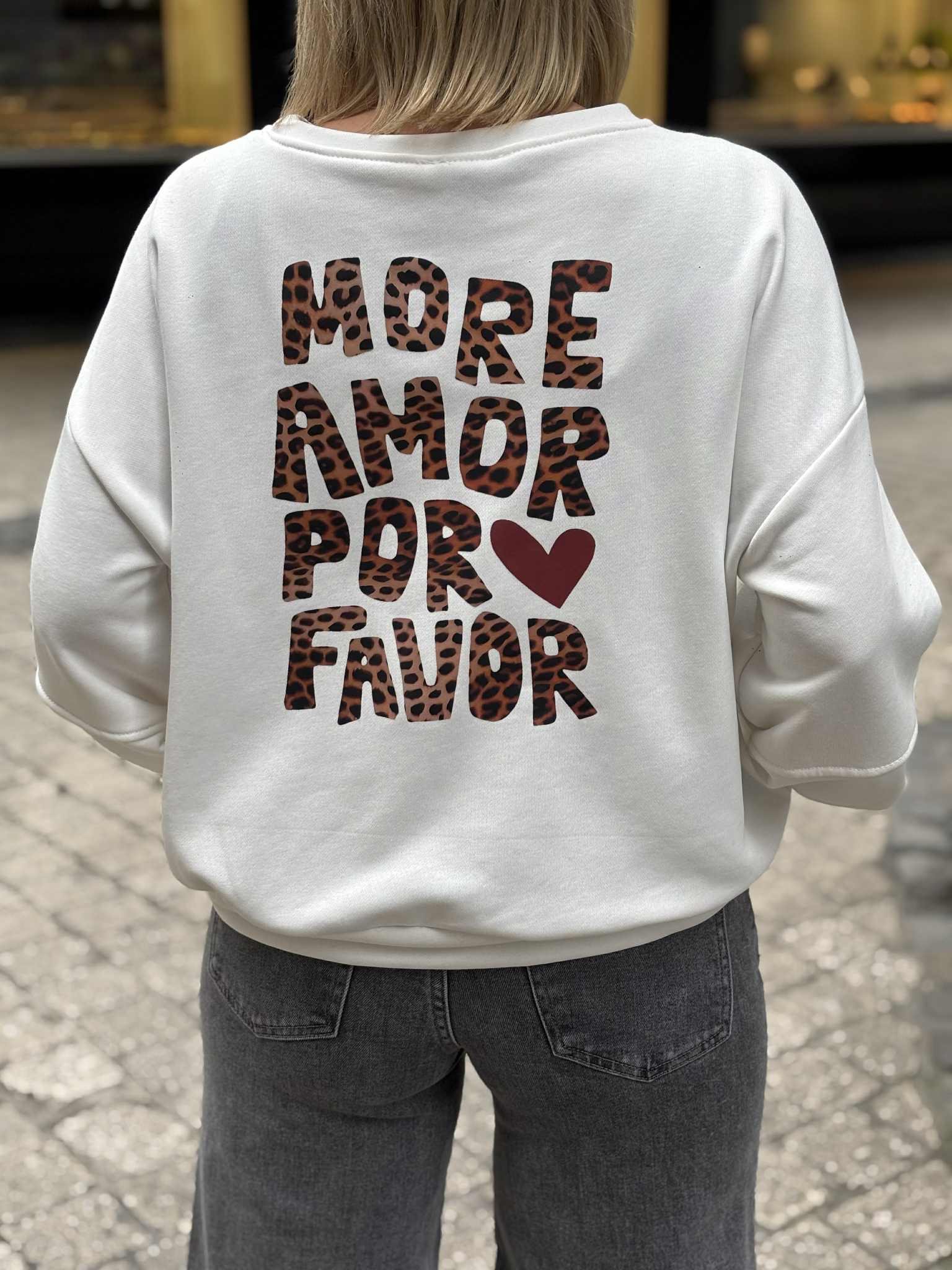 SWEAT AMORE
