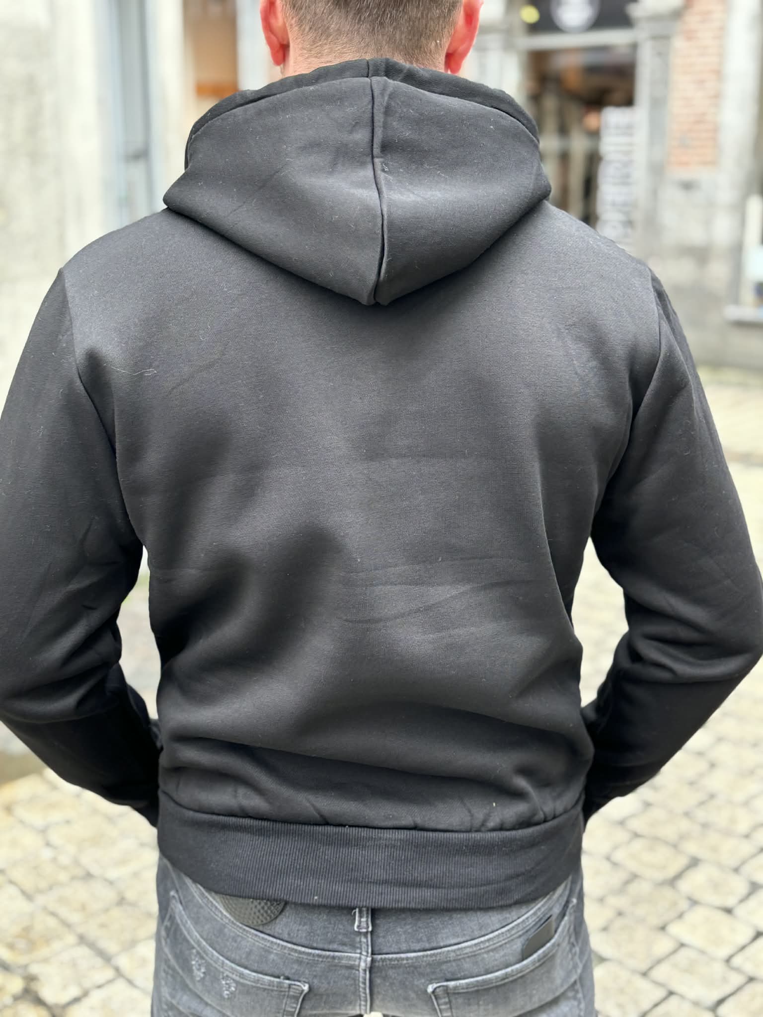 SWEAT LEAGUE
